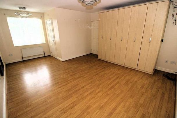 Bilton Road, Rugby, CV22 - Photo 1