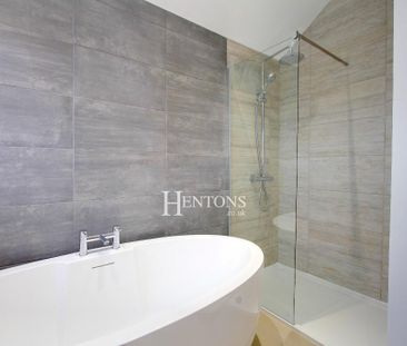 2 bedroom maisonette to rent - Photo 4