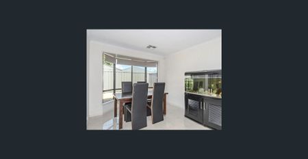Modern and Spacious 3 Bedroom and Rental House in Andrews Farm - Photo 3
