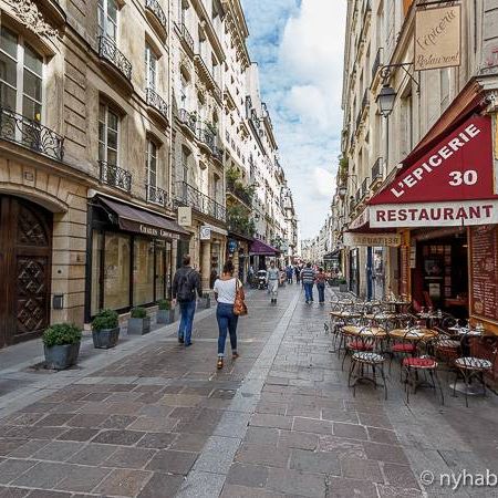 Logement à Paris, Location meublée - Photo 1