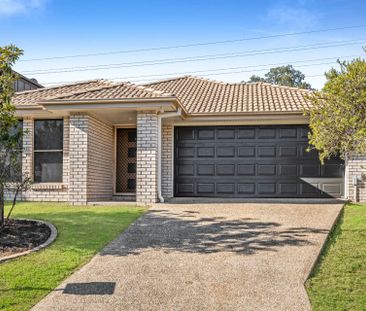 Family Home in Brassall - Photo 4