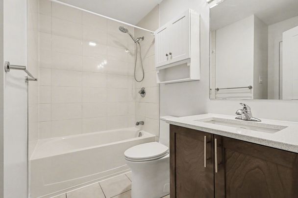 For Lease - 865 Kilbirnie Drive, Barrhaven, Ontario - Photo 1
