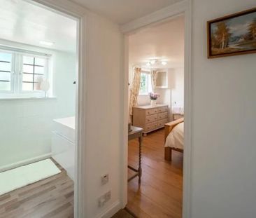 1 bedroom semi-detached house to rent - Photo 2