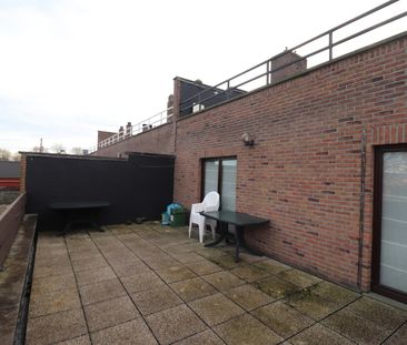 Een recent appartement op de eerste verdieping met ruim terras en g... - Photo 3