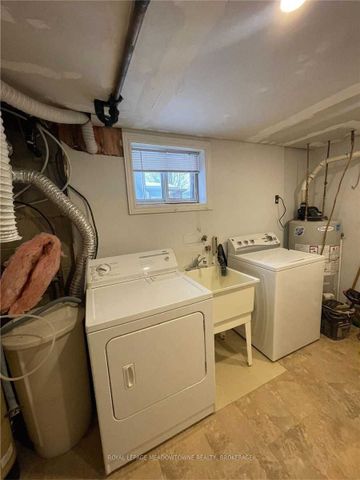 For Lease - 56 Mcintyre Crescent, Halton Hills, Ontario - Photo 4