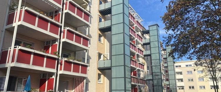 Moderne 3-Zimmerwohnung mit Balkon unmit ... - Foto 1