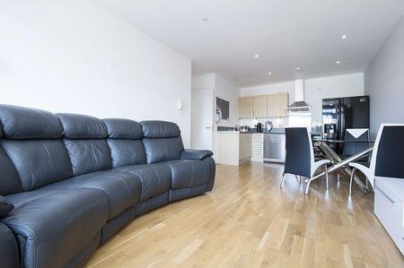 2 bedroom apartment to rent - Photo 5