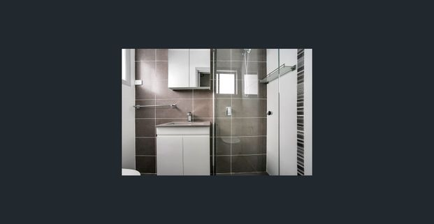 Executive 4 Bedroom Townhouse - Photo 1