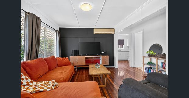 Family Friendly Home for Rent — 19 Peter Street, Strathpine QLD 4500 - Photo 1