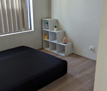 East Cannington - Photo 1