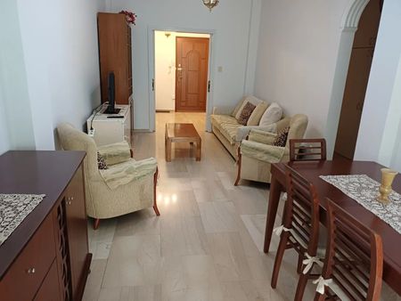 Διαμέρισμα για ενοικίαση Αγία Τριάδα (Φάληρο - Ιπποκράτειο) - Φωτογραφία 2