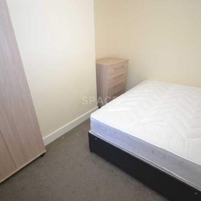 1 bedroom property to rent in Reading - Photo 1