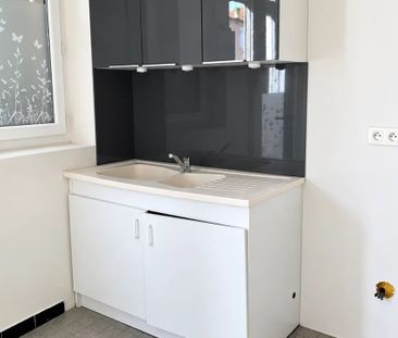 Location Appartement 3 pièces 57 m2 à Trets - Photo 2
