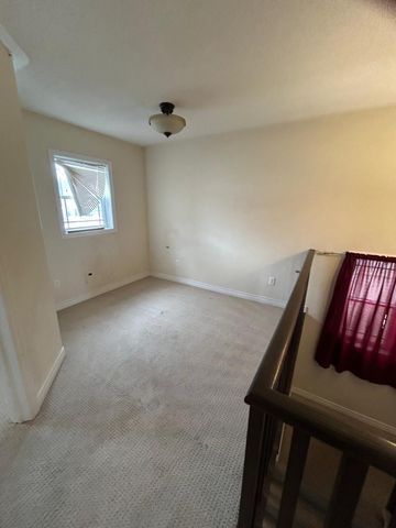 For Lease - 132 Bowen Drive, Peterborough, Ontario - Photo 2