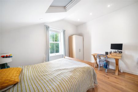 Killyon Road, London, SW8 flat to rent - Photo 5