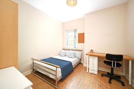 8 bedroom house share to rent - Photo 4