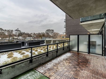 For Lease - 7 Smith Crescent Unit# 204, Toronto, Ontario - Photo 4