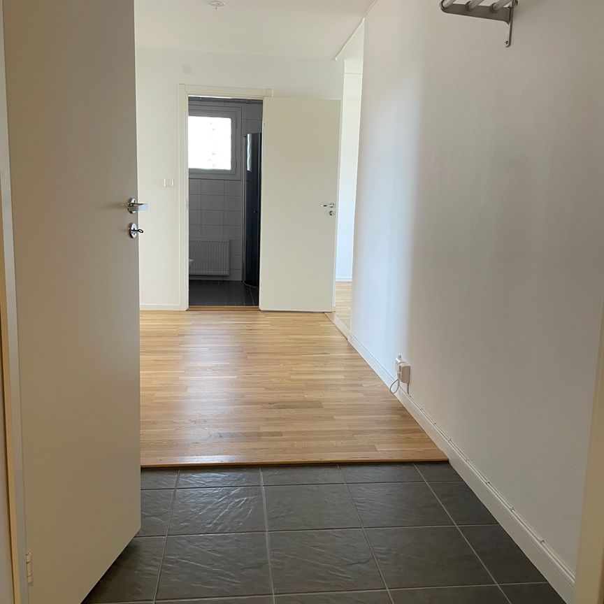 Östermalmsvägen 42 C - Foto 1