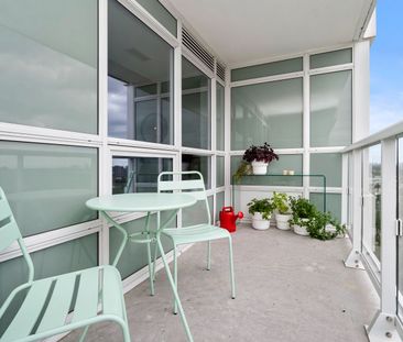 For Lease - 10 Wilby Crescent Unit# 2004, Toronto, Ontario - Photo 2