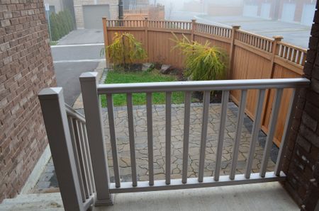 For Lease - 76 Rustle Woods Avenue, Markham, Ontario - Photo 5