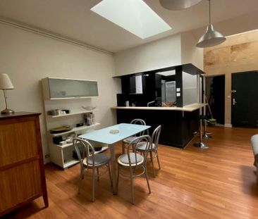 Location Appartement 3 pièces 77m² BORDEAUX 33000 - Photo 4