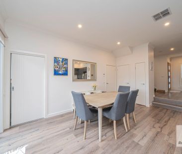 Family lifestyle Park side Prestige - Three Bedrooms Plus A Study - Photo 3