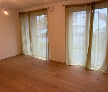 2-Zi.-Wohnung mit Tereasse, attraktiv und ruhig gelegen im Neubau - Foto 1