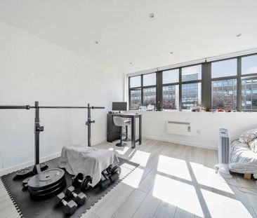 Studio to rent - Photo 5