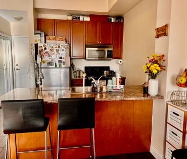 For Lease - 5010 Corporate Drive Unit# 422, Burlington, Ontario - Photo 2