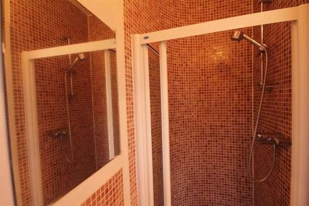 St Georges Terrace, Jesmond, NE2 - Photo 4