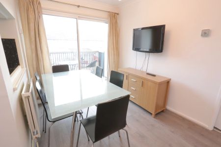 10 Panama House – Room 4 - Photo 5