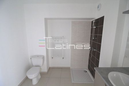 Appartement 1 pièce, 34m² en location à Nimes - 467 € par mois * - Photo 5