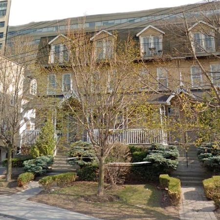 For Lease - 611 Adelaide Street, Toronto, Ontario - Photo 2