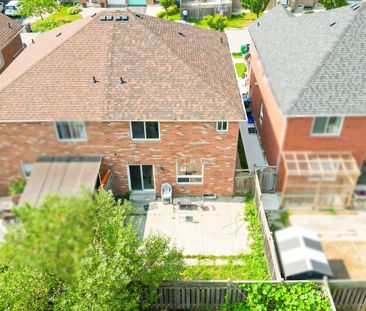 For Lease - 100 Bushmill Circle, Brampton, Ontario - Photo 4