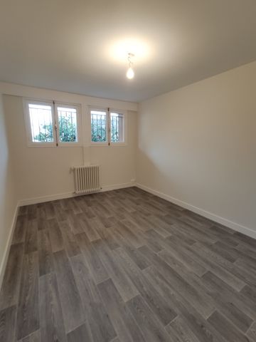 COUZEIX MAISON DE 179 M² AVEC JARDIN ET GARAGE - Photo 5