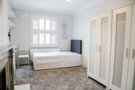 Phibsborough Road, Dublin - Photo 2