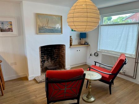 2 bedroom terraced house to rent - Photo 2