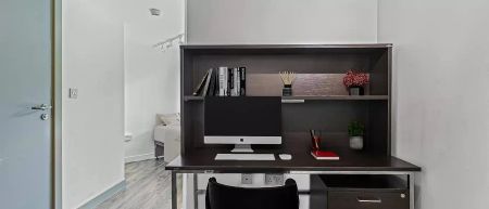 Bronze Studio - Photo 4