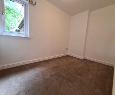 Flat 16, Bridge Street, Thrapston, Kettering - Photo 2