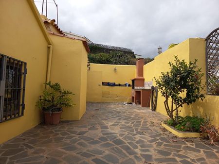 House - Puerto de La Cruz (Distrito San Antonio - Las Arenas) - Photo 2
