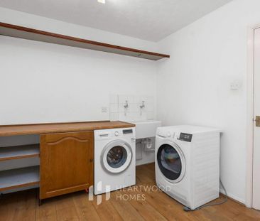 3 bedroom terraced house to rent - Photo 4