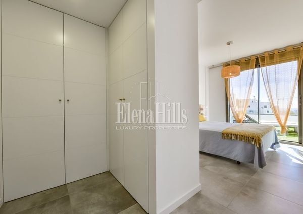 Luxury modern apartment in Sierra Cortina, Finestrat, Benidorm, Alicante