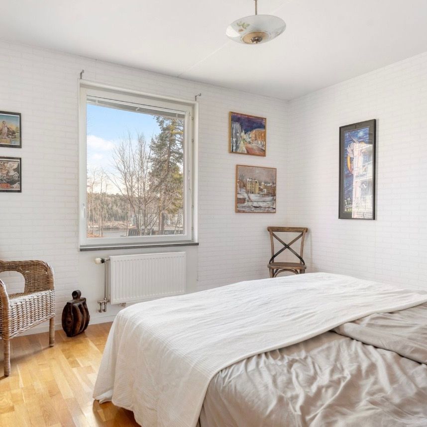 Österviksbacken, Södertälje - Photo 1