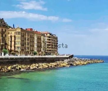 Alquiler de piso en Parte Vieja - Photo 3