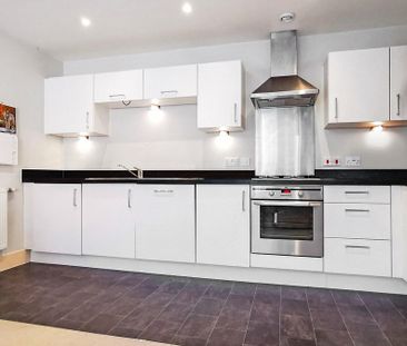 2 bedroom property to rent - Photo 4