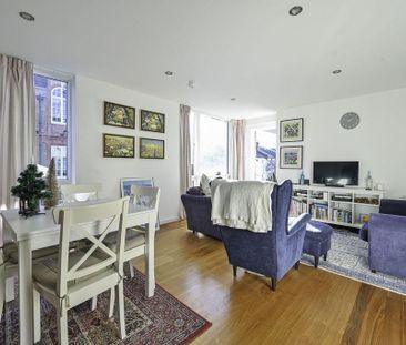 3 bedroom flat to rent - Photo 2