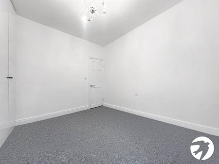 2 bedroom maisonette to rent - Photo 5