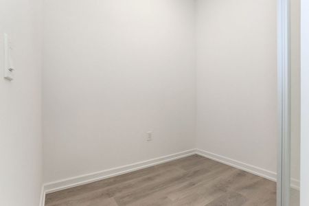 For Lease - 10 Graphophone Grove Unit# 2008, Toronto, Ontario - Photo 3