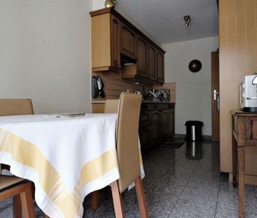 À louer - Bel appartement de 4 pièces avec 2 balcons à Veyrier - Photo 3