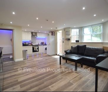 2 Bedroom Apartments Leeds - Photo 3